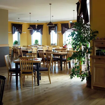 V Zalesi 3* Mladá Boleslav